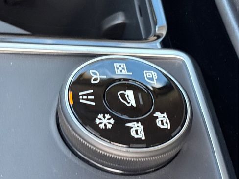 New 2025 Nissan Pathfinder SL image 33