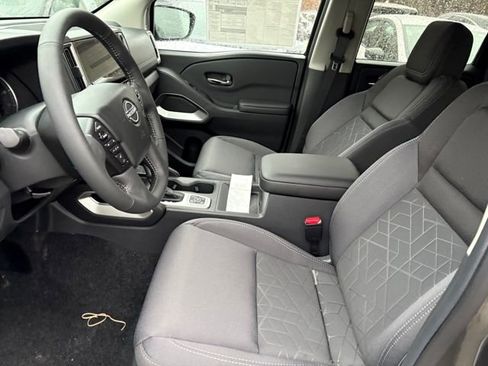 New 2026 Nissan Frontier SV w/ All-Weather Content Package AWD/4WD image 5