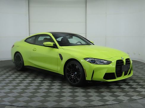 Used 2024 BMW M4 Competition image 3