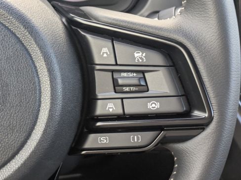 Used 2026 Subaru Forester Premium AWD/4WD image 25