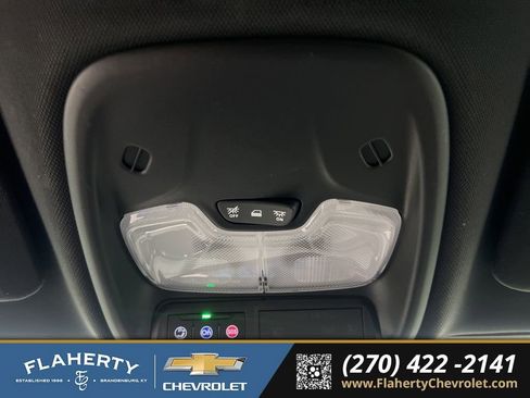 Used 2023 Chevrolet Colorado LT w/ LT Convenience Package II image 32
