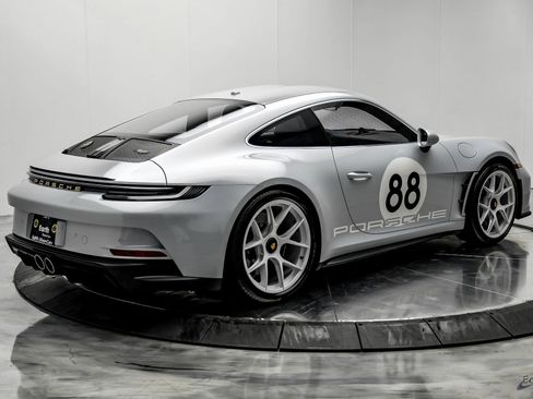 Used 2024 Porsche 911 GT3 RS image 17