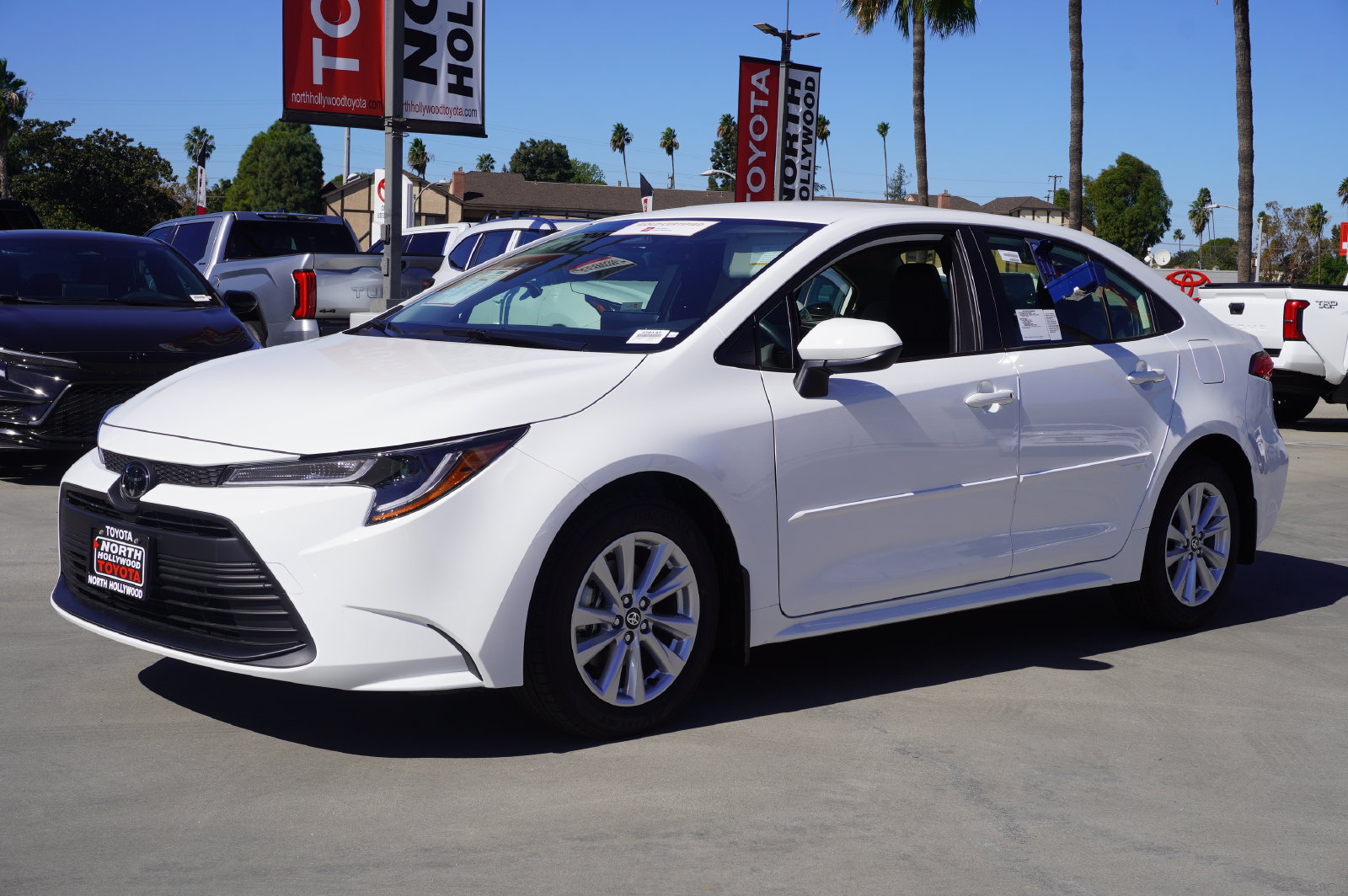 Certified 2027 Toyota Corolla LE w/ LE Premium Package FWD image 4