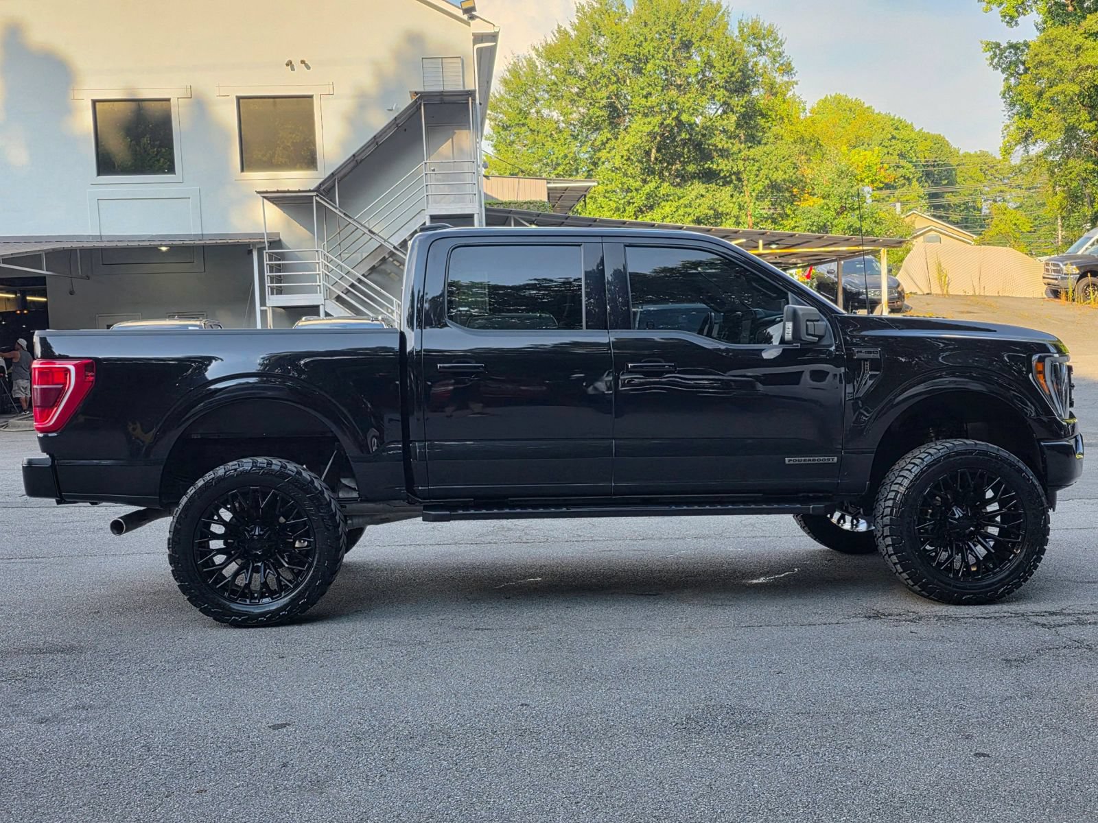 Used 2022 Ford F150 XLT w/ Equipment Group 302A High AWD/4WD image 7