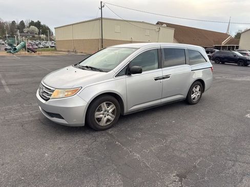 Used 2013 Honda Odyssey LX image 5