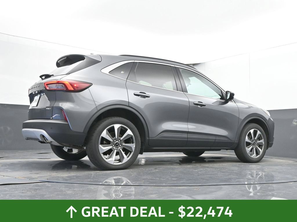 Used 2024 Ford Escape Platinum AWD/4WD image 25