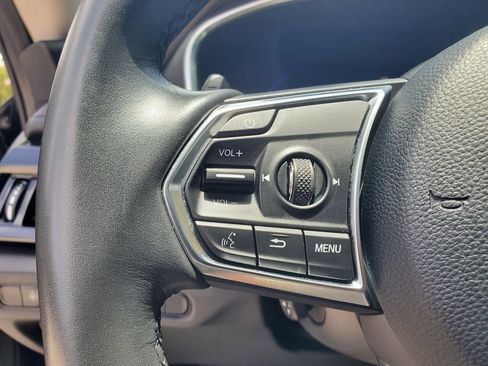 Used 2025 Acura MDX FWD image 25