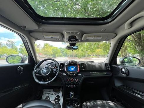 Used 2020 MINI Cooper Countryman FWD image 25