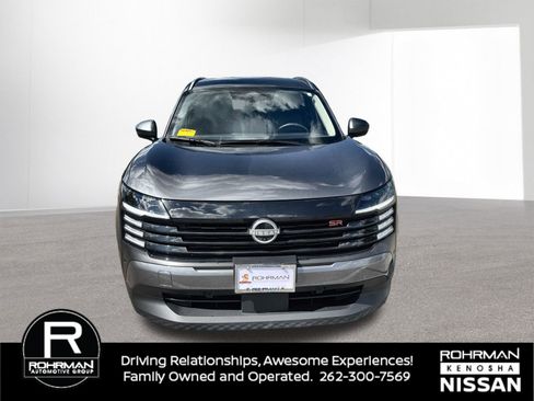 Certified 2025 Nissan Kicks SR AWD/4WD image 8
