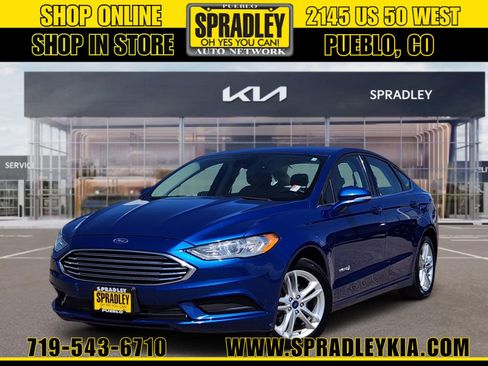 Used 2018 Ford Fusion SE FWD image 1