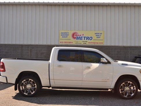 Used 2022 RAM 1500 Limited w/ Body Color Bumper Group image 1