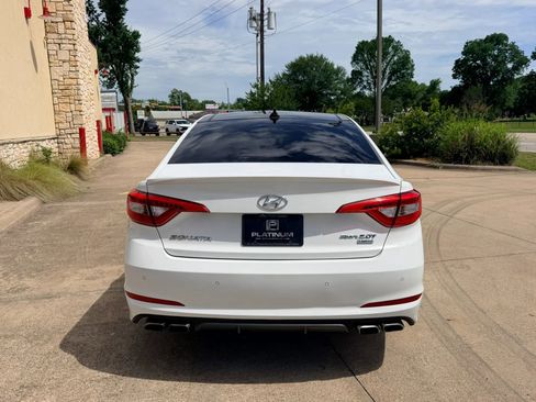 Used 2015 Hyundai Sonata Limited 2.0T FWD image 4