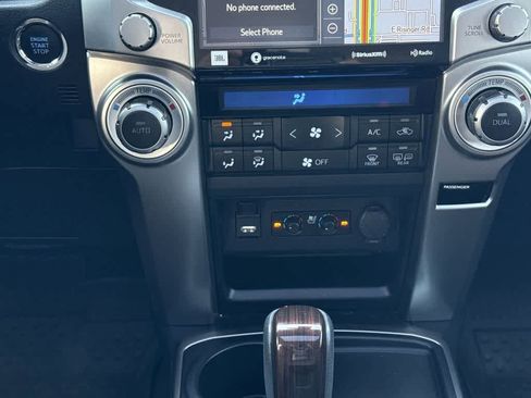 Used 2022 Toyota 4Runner Limited image 18
