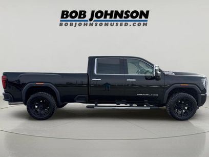 Used 2025 GMC Sierra 2500 Denali