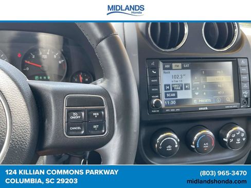 Used 2011 Jeep Compass Latitude w/ Sun/Sound Group AWD/4WD image 21