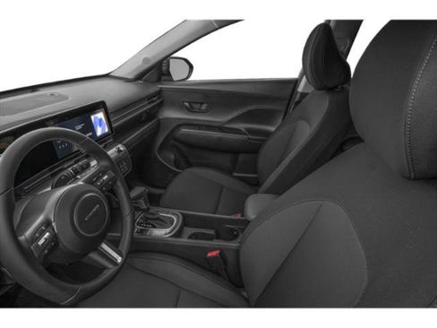 Certified 2025 Hyundai Kona SEL AWD/4WD image 12