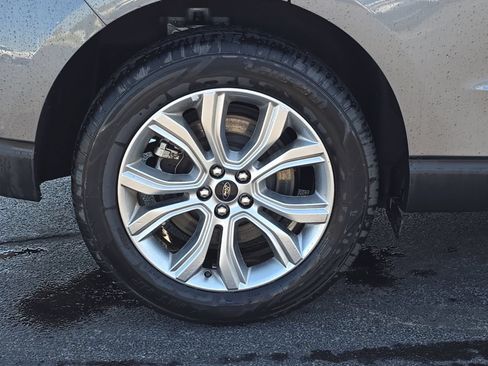 Used 2024 Ford Edge Titanium AWD/4WD image 49