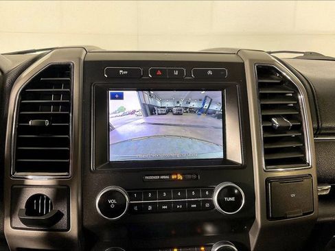 Used 2021 Ford Expedition XLT RWD image 30