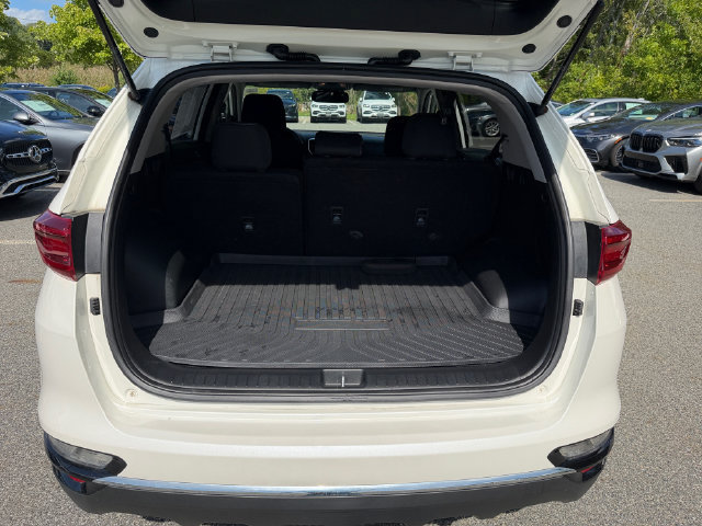 Used 2022 Kia Sportage LX AWD/4WD image 9