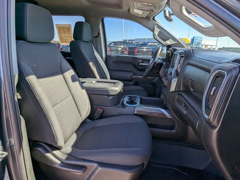 Used 2022 Chevrolet Silverado 1500 RST image 21