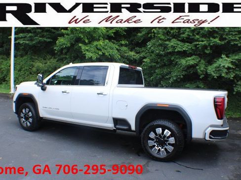 Certified 2025 GMC Sierra 2500 Denali w/ Denali Reserve Package AWD/4WD image 1