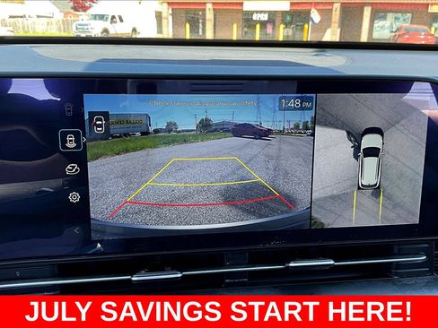 Used 2025 Hyundai Kona Limited FWD image 18