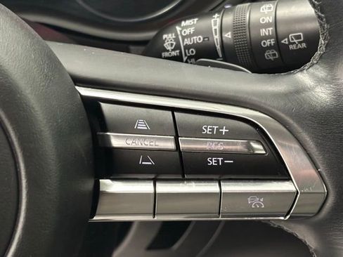 Used 2020 MAZDA CX-30 Premium image 20