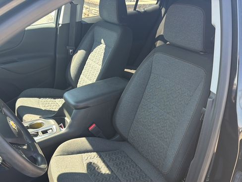 Used 2022 Chevrolet Equinox LT image 13