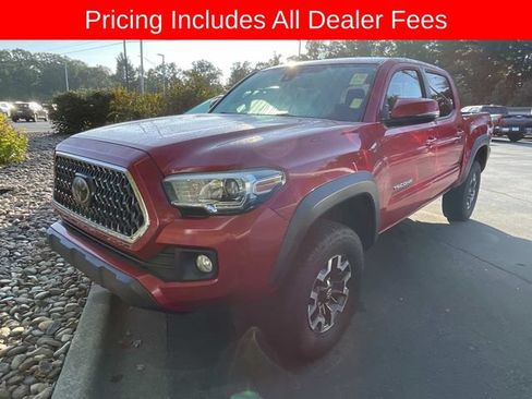 Used 2019 Toyota Tacoma TRD Off-Road w/ Technology Package AWD/4WD image 1