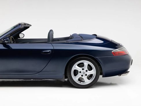 Used 2000 Porsche 911 Carrera 4 AWD/4WD image 35