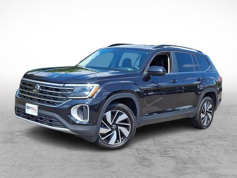 Used 2025 Volkswagen Atlas SE AWD/4WD image 1