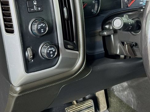 Used 2018 GMC Sierra 1500 SLT w/ Texas SLT Premium Package AWD/4WD image 10