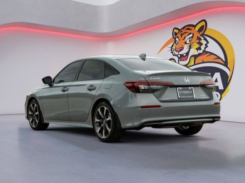 Used 2025 Honda Civic Sport Touring image 7