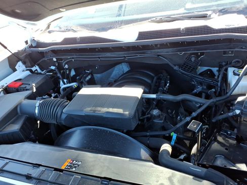 Used 2025 Chevrolet Silverado 2500 LT w/ Convenience Package image 13