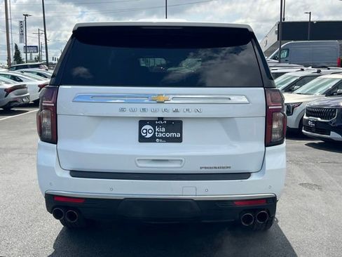 Used 2023 Chevrolet Suburban Premier RWD image 6