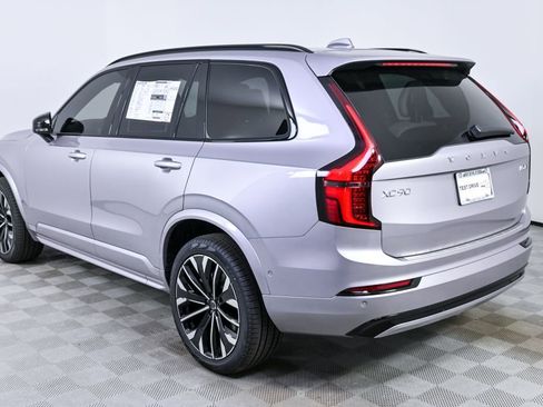 New 2026 Volvo XC90 B6 Ultra w/ Protection Package Premier AWD/4WD image 3