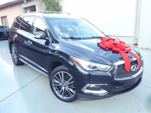 Used 2018 INFINITI QX60 Luxe w/ Premium Plus Package image 2