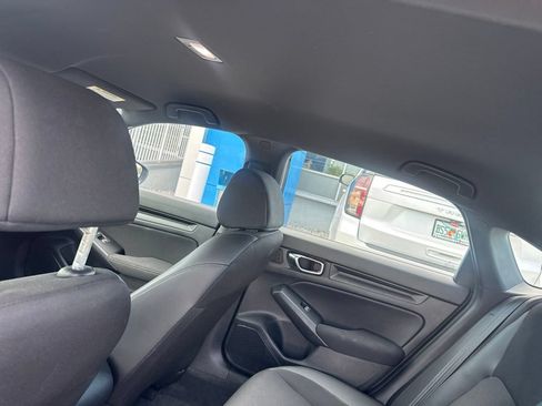 Used 2023 Honda Civic Sport image 10
