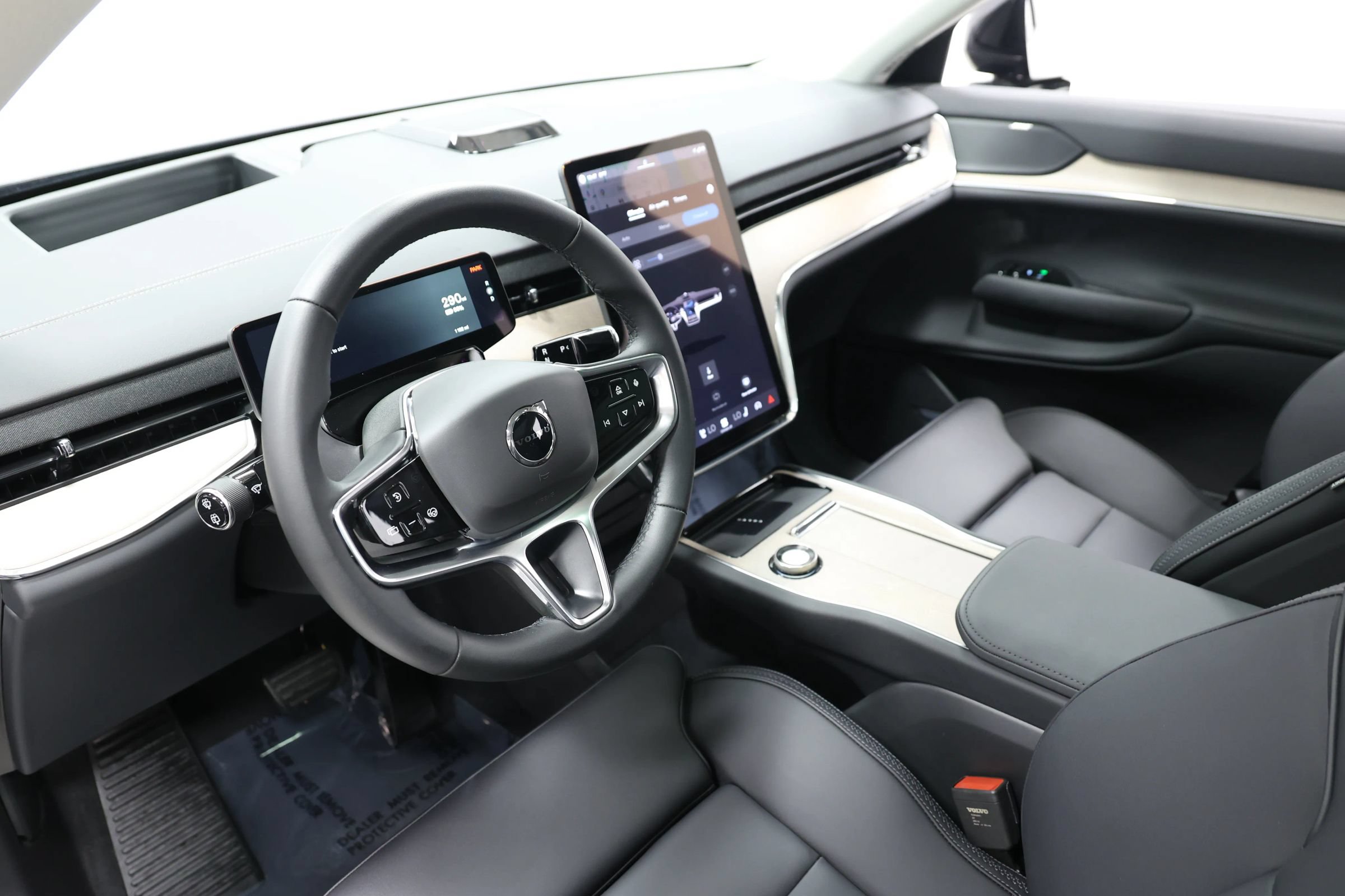 Used 2025 Volvo EX90 Plus AWD/4WD image 2