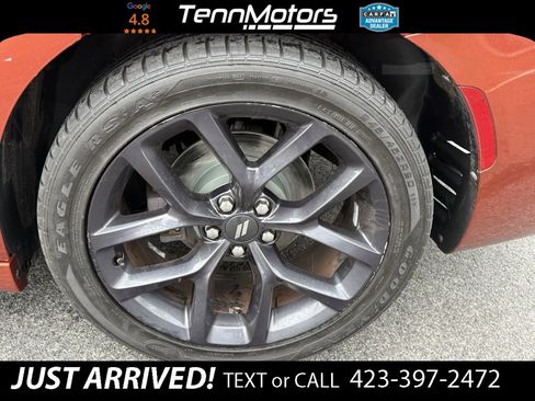 Used 2020 Dodge Charger SXT w/ Blacktop Package image 13