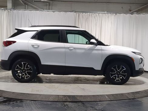 Used 2023 Chevrolet TrailBlazer ACTIV image 18