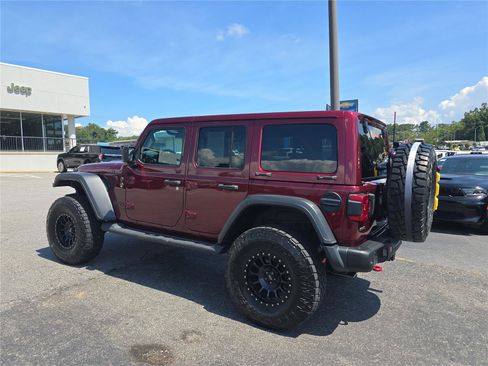 Used 2021 Jeep Wrangler Unlimited Rubicon AWD/4WD image 5