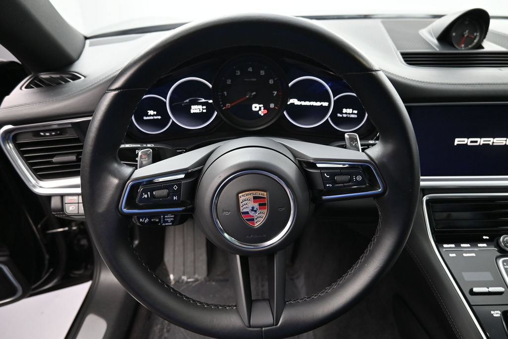 Certified 2023 Porsche Panamera RWD image 12