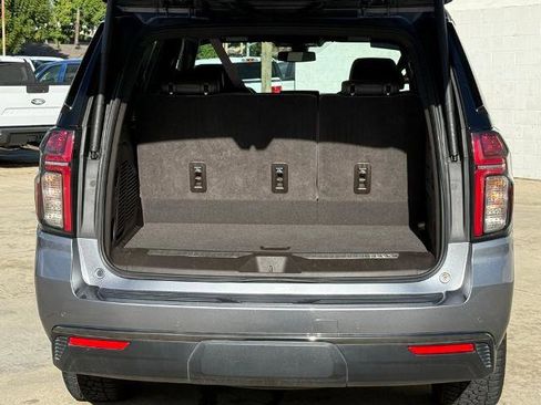 Used 2022 Chevrolet Tahoe Z71 w/ Luxury Package image 17