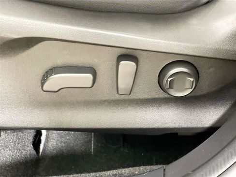 Used 2021 Subaru Forester Premium AWD/4WD image 22