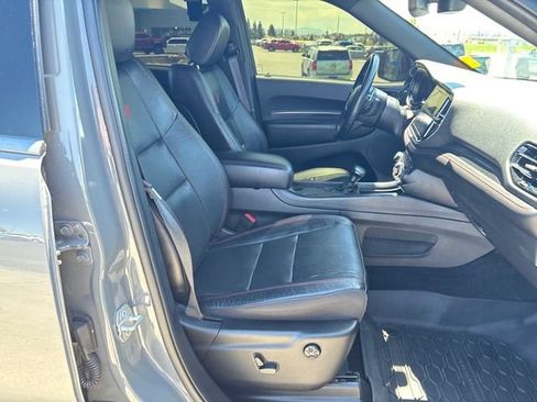 Used 2022 Dodge Durango R/T w/ Blacktop Package AWD/4WD image 23