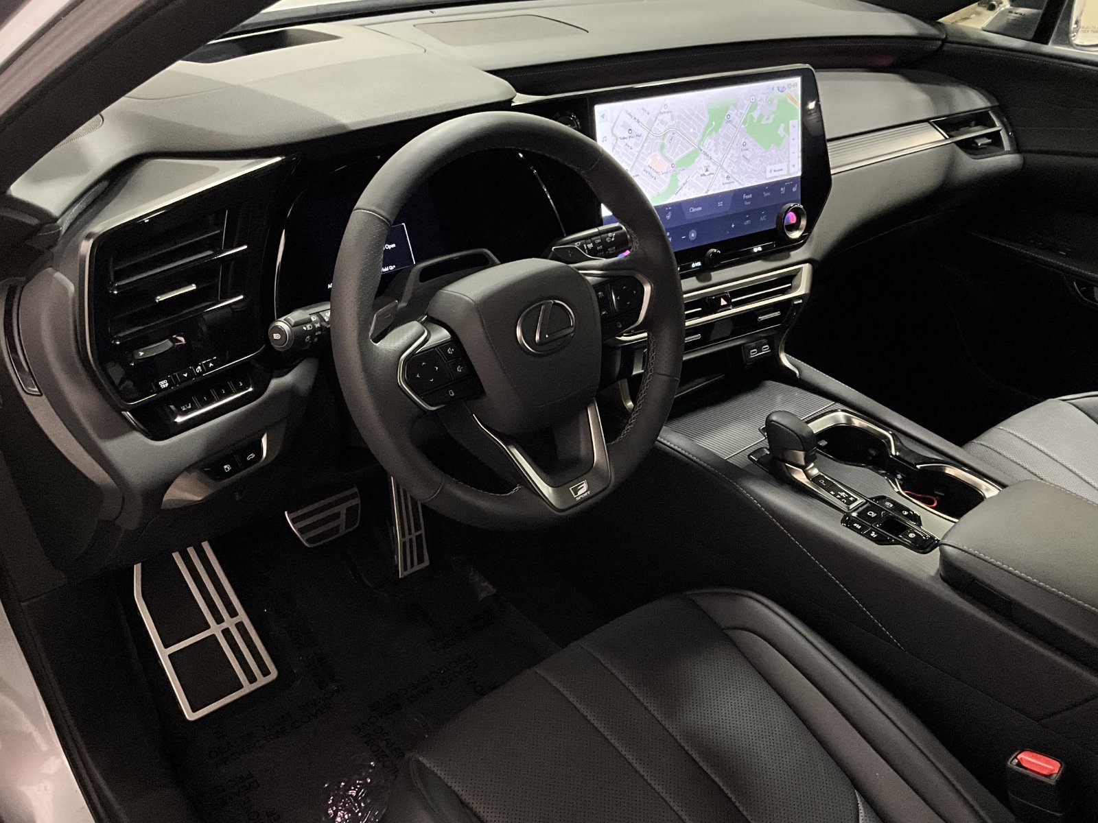 Used 2023 Lexus RX 350 F Sport w/ Accessory Package (Z1) AWD/4WD image 15