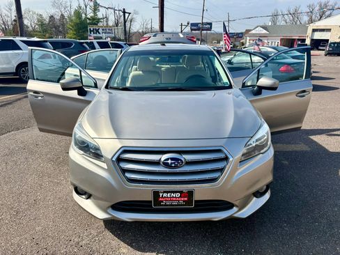 Used 2015 Subaru Legacy 2.5i Premium w/ Moonroof Package image 10