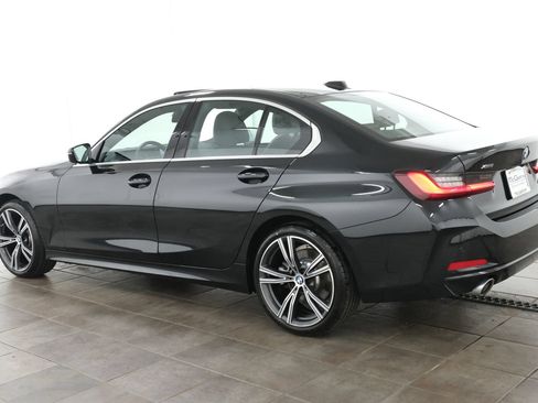 Used 2024 BMW 330i xDrive Sedan w/ Convenience Package AWD/4WD image 3