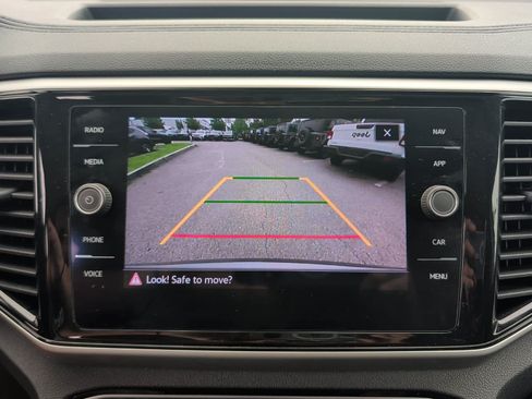 Used 2022 Volkswagen Atlas SEL AWD/4WD image 24